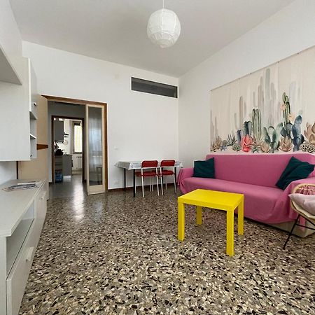 Next Door! Apartment Termoli Bagian luar foto