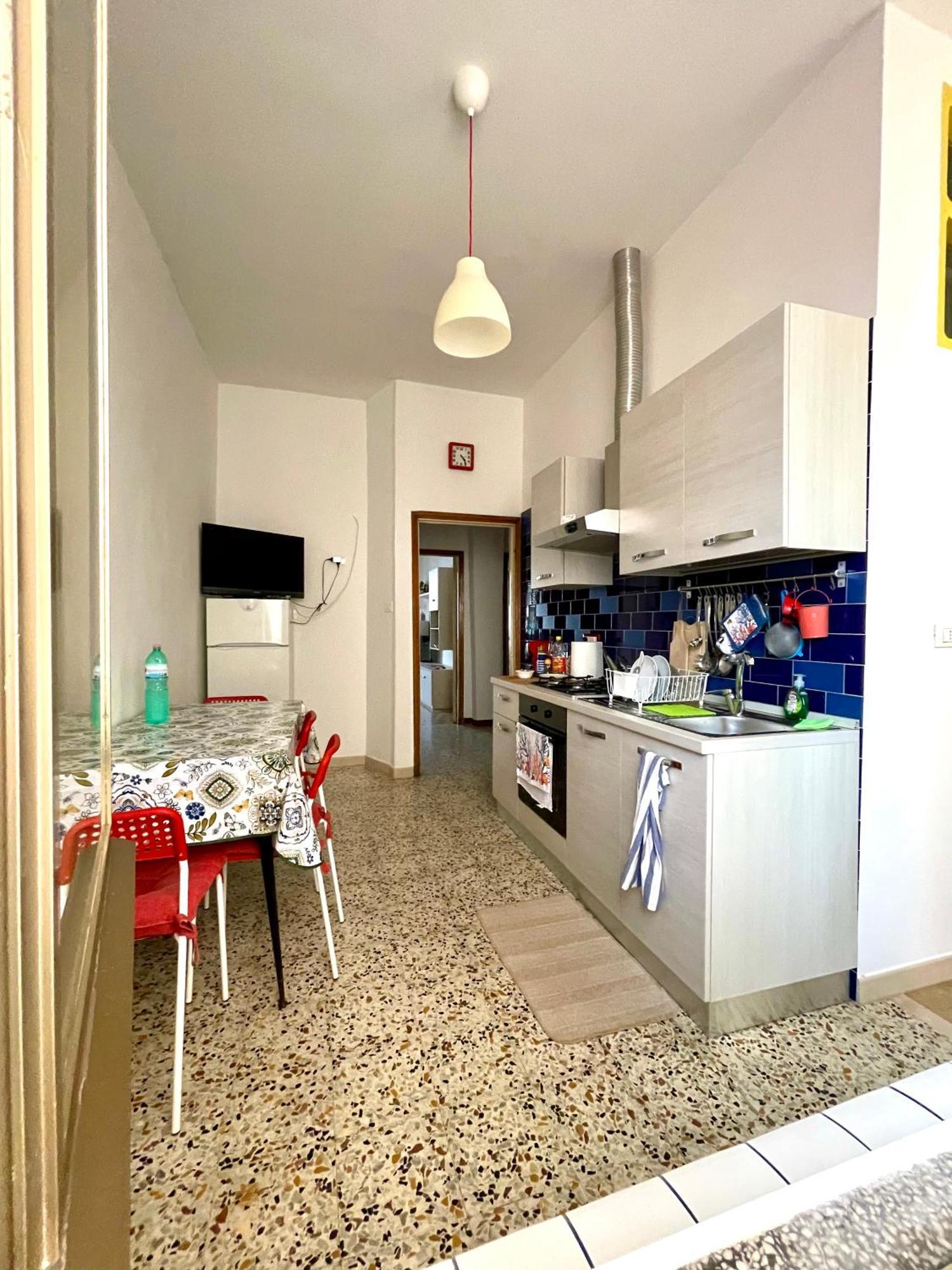 Next Door! Apartment Termoli Bagian luar foto