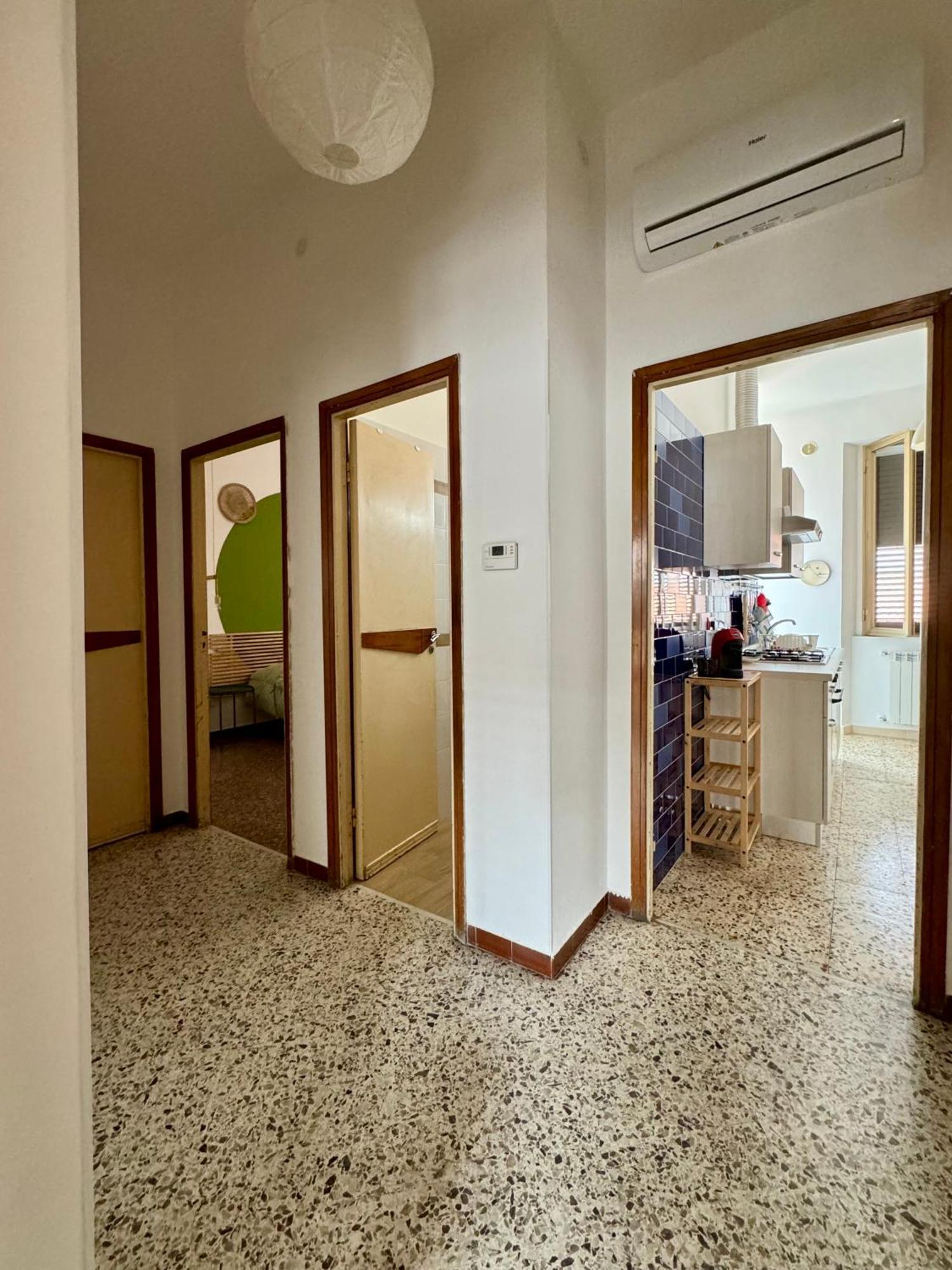 Next Door! Apartment Termoli Bagian luar foto